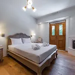 τεγοσ Country بيت ضيافة 4*
